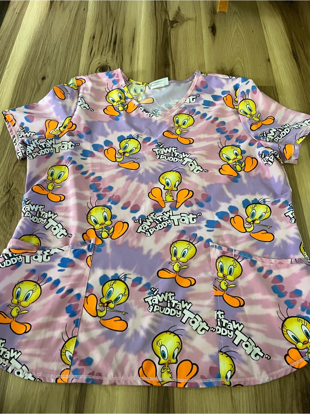 Looney Tunes Tweety Scrub Top Large